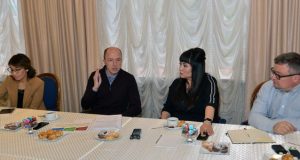 «Будет полное переформатирование». Олег Хорохордин встретился с руководителями СМИ