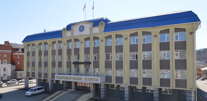 Несколько руководителей Госсобрания потерпели поражение на праймериз