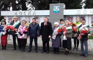 В Майме наградили выдающихся тружеников