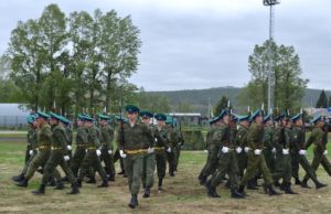 Военно-спортивный праздник в честь Дня пограничника прошел в Горно-Алтайске Военно-спортивный праздник в честь Дня пограничника прошел в Горно-Алтайске