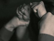 Парень до полусмерти избил знакомую и надругался над ней Парень до полусмерти избил знакомую и надругался над ней