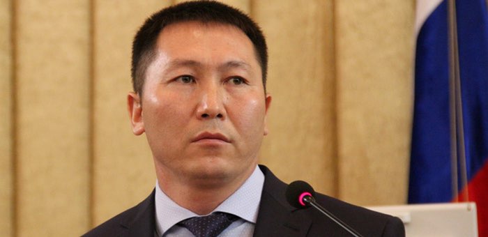 «Справедливая Россия» выдвинула на пост главы республики Леонида Ефимова