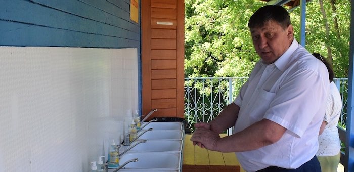 Мэр проинспектировал детский лагерь «Космос»