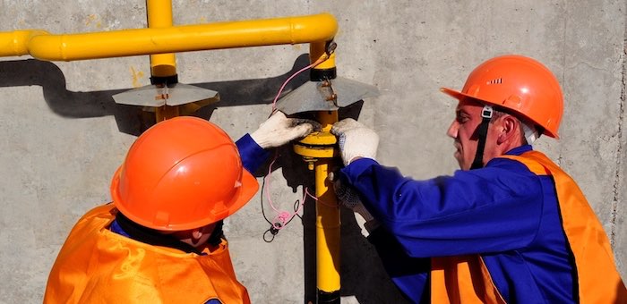 В Горно-Алтайске устраняют аварию на газопроводе