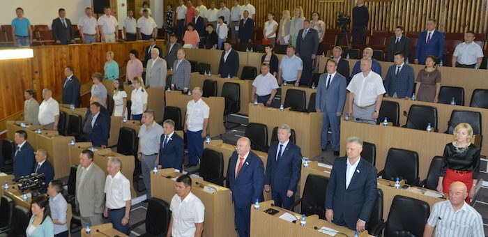 Александр Казаков и Владимир Карпов стали депутатами Госсобрания