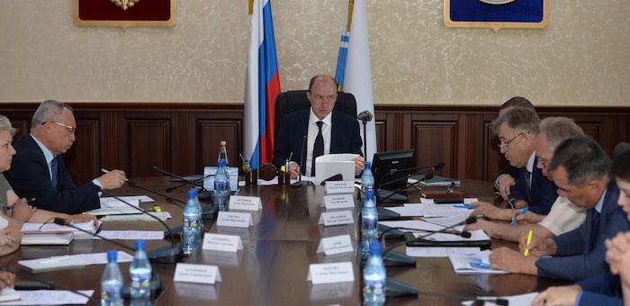 Олег Хорохордин поручил найти механизмы снижения «мусорного тарифа»