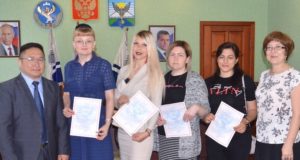 Соцработники получили выплаты на покупку жилья