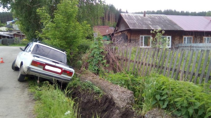 Нелепая авария в городе: нетрезвый водитель, беспечный пешеход