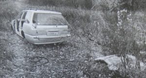 На Карасукском перевале найден брошенный автомобиль без дверей и колес