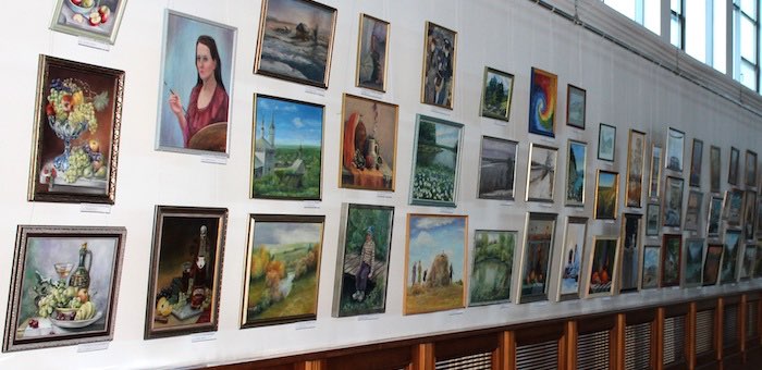 Выставка «Влюбленные в Алтай» открылась в Горно-Алтайске