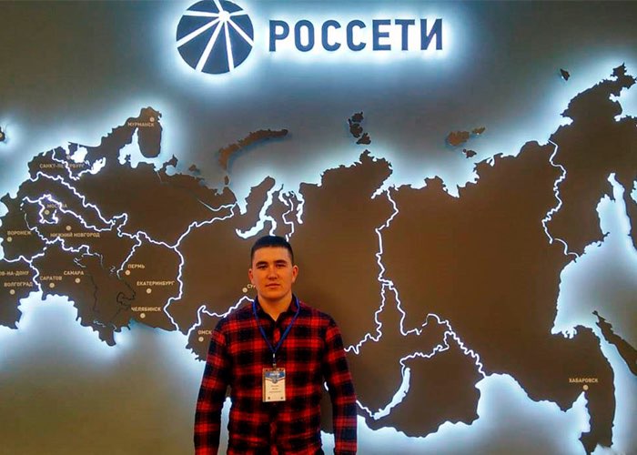 Горно-Алтайские электрические сети открыли сезон студентов