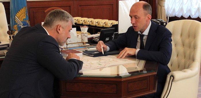 Олег Хорохордин обсудил с руководителем Минтранса строительство и ремонт дорог