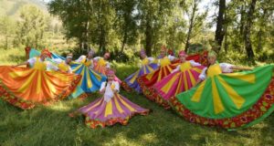 «Родники Алтая» вошли в число лучших фольклорных фестивалей России