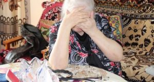 Мачеха с падчерицей обворовали 84-летнюю горожанку