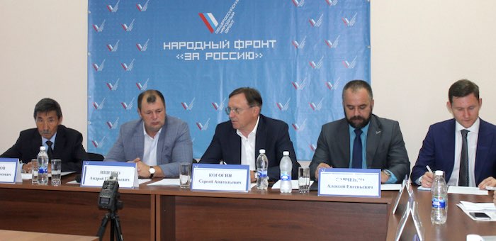 Проблемы сельского хозяйства и дорожной отрасли обсудили в ОНФ