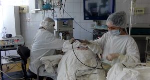 В Горно-Алтайске успешно провели сложную операцию по восстановлению лицевого нерва