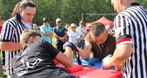 Республиканские соревнования по армрестлингу прошли в Усть-Коксе