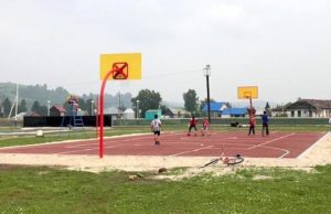 В Чое открыли новую спортивную площадку В Чое открыли новую спортивную площадку