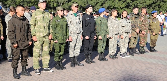 Юные поисковики из Горного Алтая отправились в экспедицию «Волховский фронт. Апраксин»