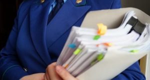 Старшему фельдшеру скорой помощи незаконно объявили замечание Старшему фельдшеру скорой помощи незаконно объявили замечание