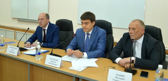 Республику Алтай посетил министр науки России