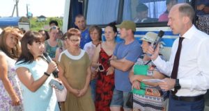 Олег Хорохордин встретился с жителями нескольких микрорайонов Горно-Алтайска