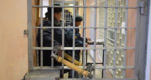За хищения при строительстве моста через Башкаус руководителя стройки отправили в колонию За хищения при строительстве моста через Башкаус руководителя стройки отправили в колонию