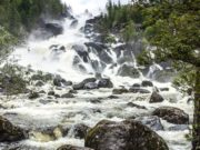 Водопад Учар назван одним из самых красивых в России Водопад Учар назван одним из самых красивых в России