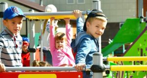 Еще один двор благоустроили по программе комфортной городской среды