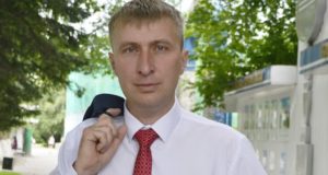 Дмитрий Софронов поздравил Олега Хорохордина с победой на выборах