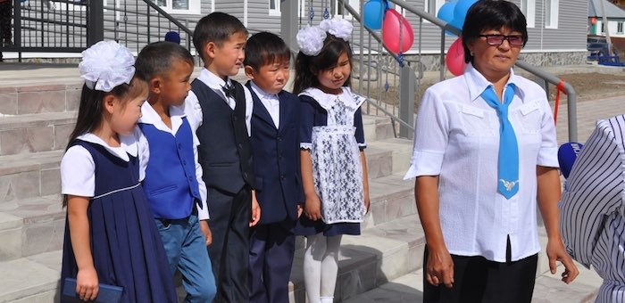 Новую школу торжественно открыли в Паспарте