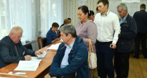 Первые данные о явке – 12,4%