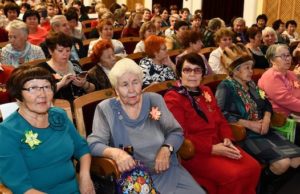 Выдающиеся учителя получили государственные награды Выдающиеся учителя получили государственные награды