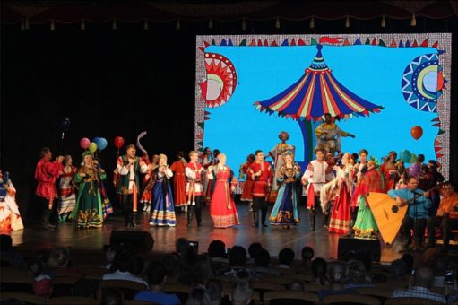 Студенческие и любительские театры соревновалась в Горно-Алтайске