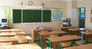 Прокуратура Горно-Алтайска опротестовала правило «Звонок для учителя»