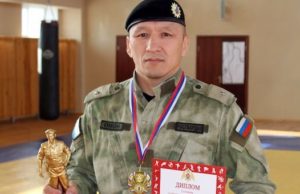 Эжер Енчинов стал чемпионом войск Росгвардии по боевому самбо