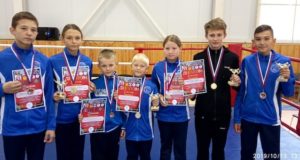 Золото и серебро завоевали кикбоксеры из Горного Алтая в Белокурихе