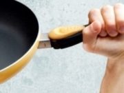 Избил сковородкой и заставил ночевать: женщина пожаловалась в полицию на бывшего сожителя Избил сковородкой и заставил ночевать: женщина пожаловалась в полицию на бывшего сожителя