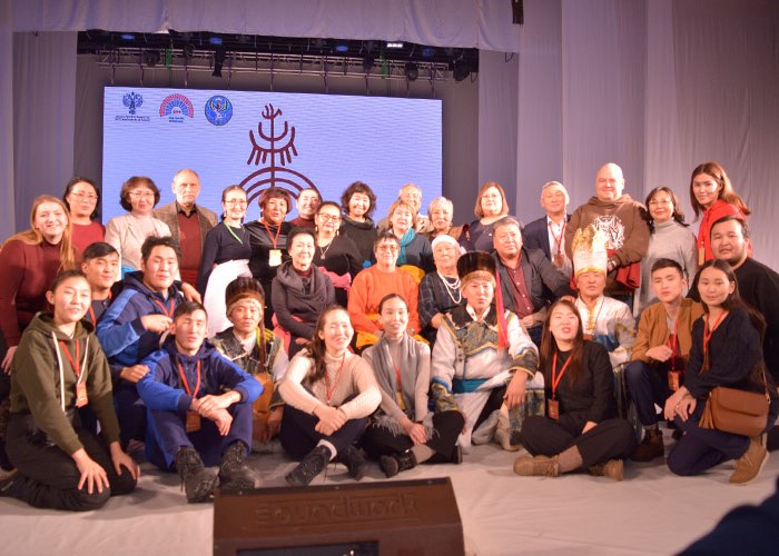 «Театр - главный инструмент популяризации эпоса». Итоги алтайского форума театроведов