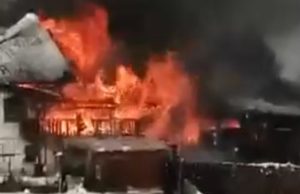 В Горно-Алтайске в пожаре погиб человек В Горно-Алтайске в пожаре погиб человек