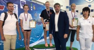 Две медали завоевала спортсменка с Алтая на соревнованиях по плаванию в Башкирии Две медали завоевала спортсменка с Алтая на соревнованиях по плаванию в Башкирии