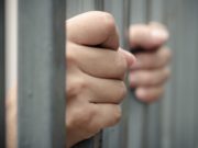 Мужчина из ревности задушил возлюбленную поясом от халата Мужчина из ревности задушил возлюбленную поясом от халата