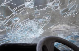 Виновника аварии, в которой погибли три человека, суд отправил в колонию-поселение Виновника аварии, в которой погибли три человека, суд отправил в колонию-поселение