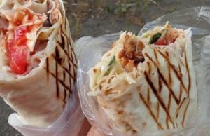 Сразу три павильона, торгующих шаурмой, закрыли в Горно-Алтайске Сразу три павильона, торгующих шаурмой, закрыли в Горно-Алтайске
