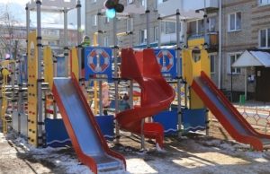 В Горно-Алтайске благоустроено еще два двора