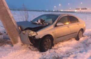 Женщина с детьми попала в ДТП в районе аэропорта Женщина с детьми попала в ДТП в районе аэропорта