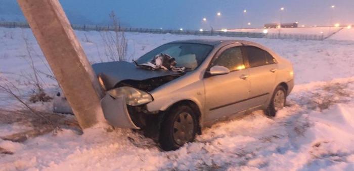Женщина с детьми попала в ДТП в районе аэропорта