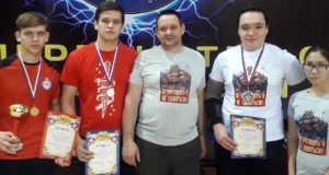 Успехи алтайских спортсменов на чемпионате Сибири и Дальнего Востока по армрестлингу