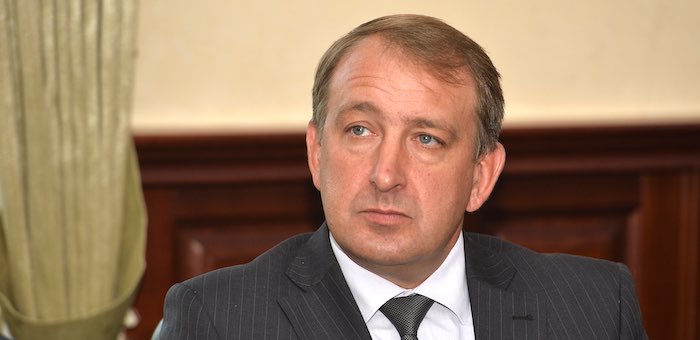 Алексей Бондаренко уходит в отставку с поста министра образования