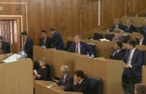 «Условия ставить должны мы, а не они»: подробности депутатского демарша «Условия ставить должны мы, а не они»: подробности депутатского демарша